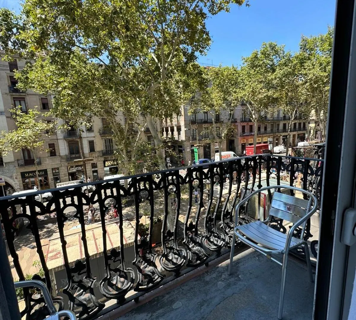 Hostal Mont Thabor Barcelona Guest house