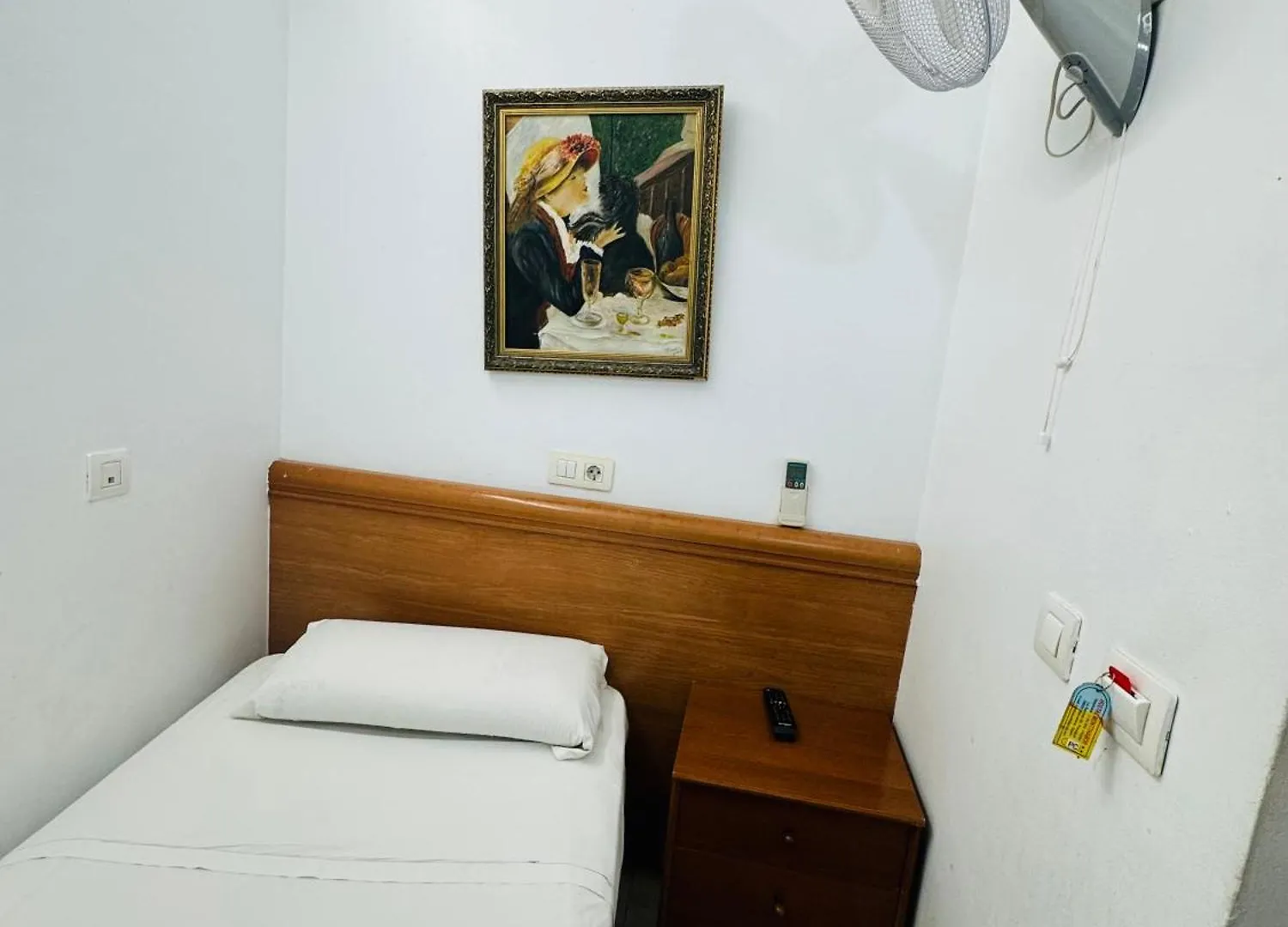 Guest house Hostal Mont Thabor Barcelona